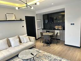 Escada Apartments