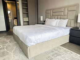 Escada Apartments