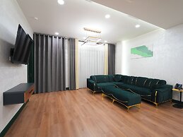 Avant Hotel Tashkent Pool&Spa