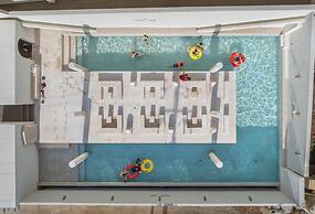 Pearl Bay Poolvilla