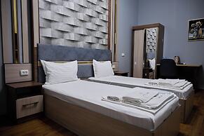 Art Garden Hotel