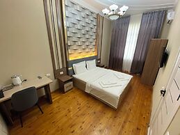 Art Garden Hotel