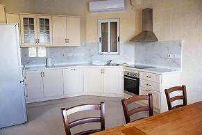 Kenn Gozitan Villa and Pool