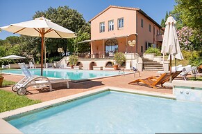Tricolle Villa con Piscina