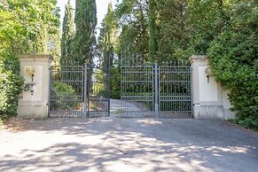 Tricolle Villa con Piscina
