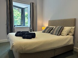Harbour Stays - The Marine Centre