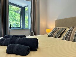 Harbour Stays - The Marine Centre