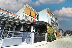 Hotel O MIOXIO Syariah Kost