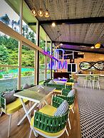 Glass Cabins & Cafe by Urban Monk