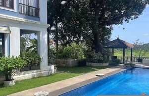 Villa One - Pvt Pool Outdoor Deck North Goa