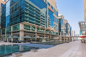 1BR with Study City View Bay Square B7