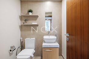 1BR with Study City View Bay Square B7