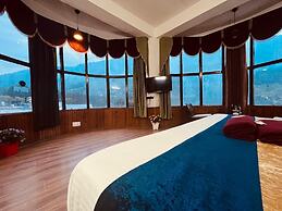 Hotel Hadimba palace