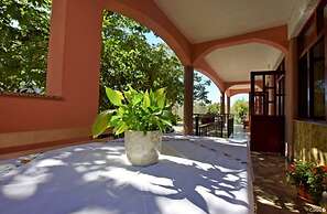 Adriana Apartments