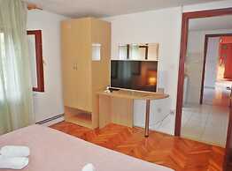 Adriana Apartments