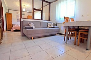 Adriana Apartments