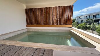 Santal Tulum Condo Hotel By Marea