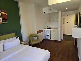 Manara Riva Suites