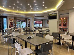 Manara Riva Suites