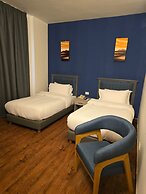 Manara Riva Suites