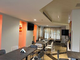 Manara Riva Suites