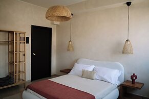 Taga suites