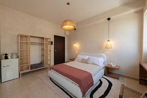 Taga suites