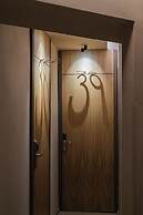163 Boutique Hotel