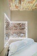 163 Boutique Hotel