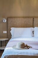163 Boutique Hotel