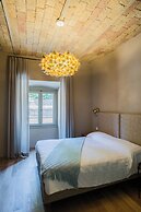 163 Boutique Hotel