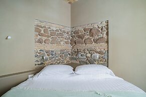 163 Boutique Hotel