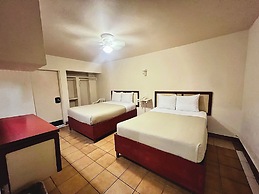 Hotel León