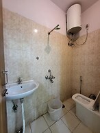 Hotel Shiv Ganga