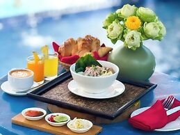 VPlus Hotel