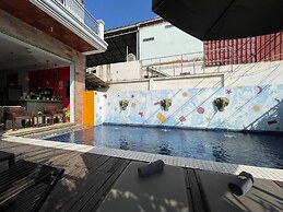 VPlus Hotel