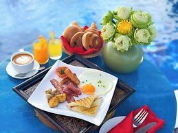 VPlus Hotel