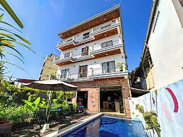 VPlus Hotel