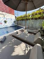 VPlus Hotel