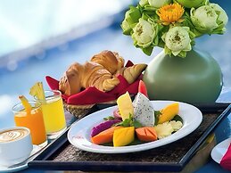 VPlus Hotel