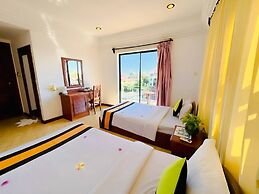 VPlus Hotel