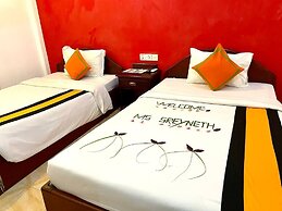 VPlus Hotel