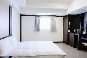 yoairegalint Hotel