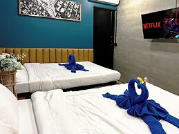 Airport Mini Hostel at Don Muang Airport