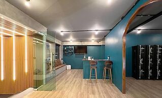 Airport Mini Hostel at Don Muang Airport
