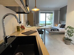 Garden Suite, Beautiful Seaview & Close to Beach