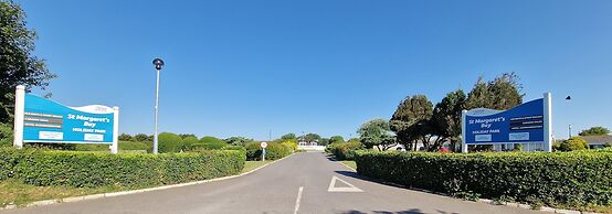 D&ashortbreaks-stmargaretsbay-parking
