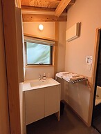 CrossFit Otoyo Strength TINY HOUSE