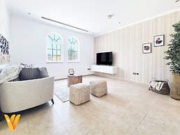 Venduras- Luxe 3BR Villa Jumeirah Park