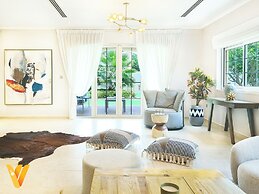 Venduras- Luxe 3BR Villa Jumeirah Park